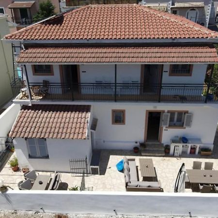 Nicola'S Apartments Kassiopi Exteriér fotografie