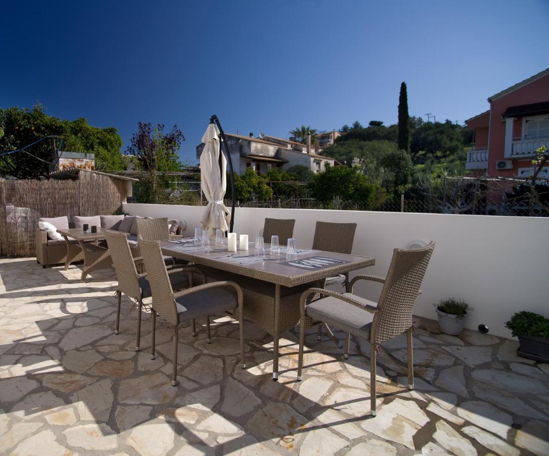 Nicola'S Apartments Kassiopi Exteriér fotografie